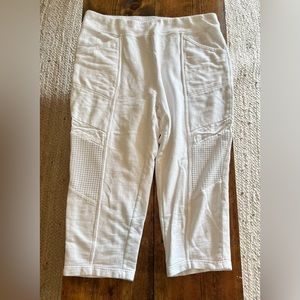 Women’s Chicos Zenergy capris